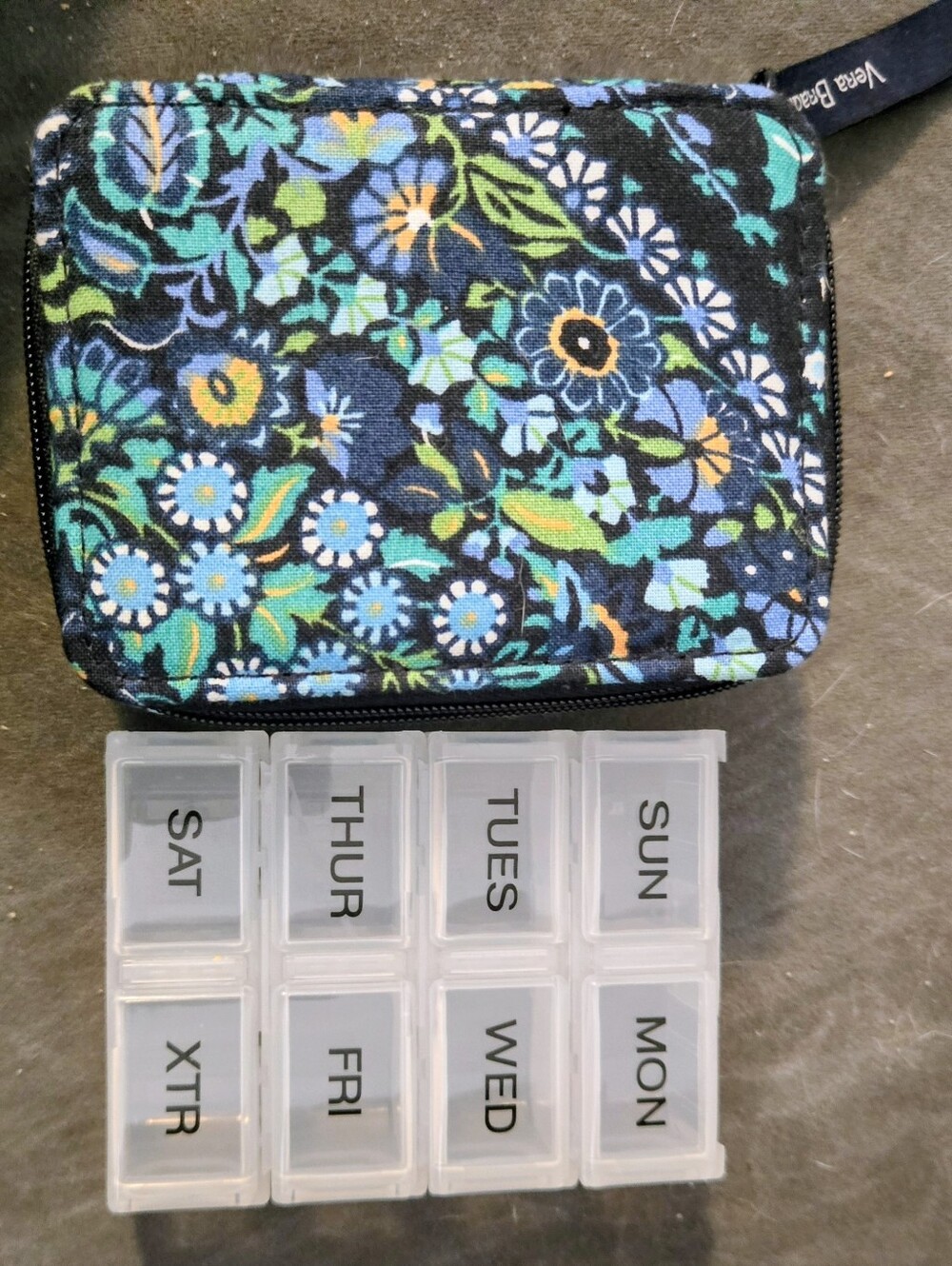 Vera Bradley Quilted Cotton Travel Pill Case Organizer-Floral Bursts Pattern